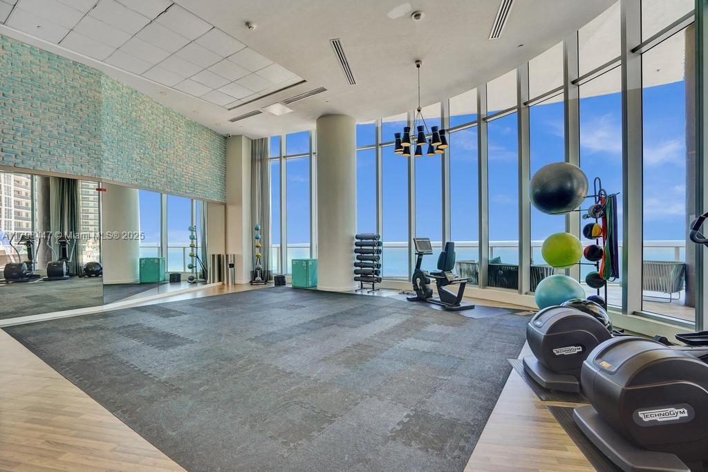 4111 SOUTH OCEAN DRIVE CO - Residential