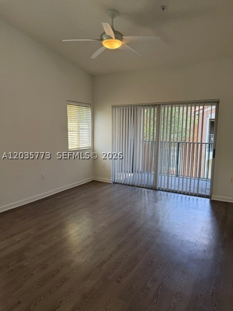 CARRINGTON AT COCONUT CRE - Residential Lease