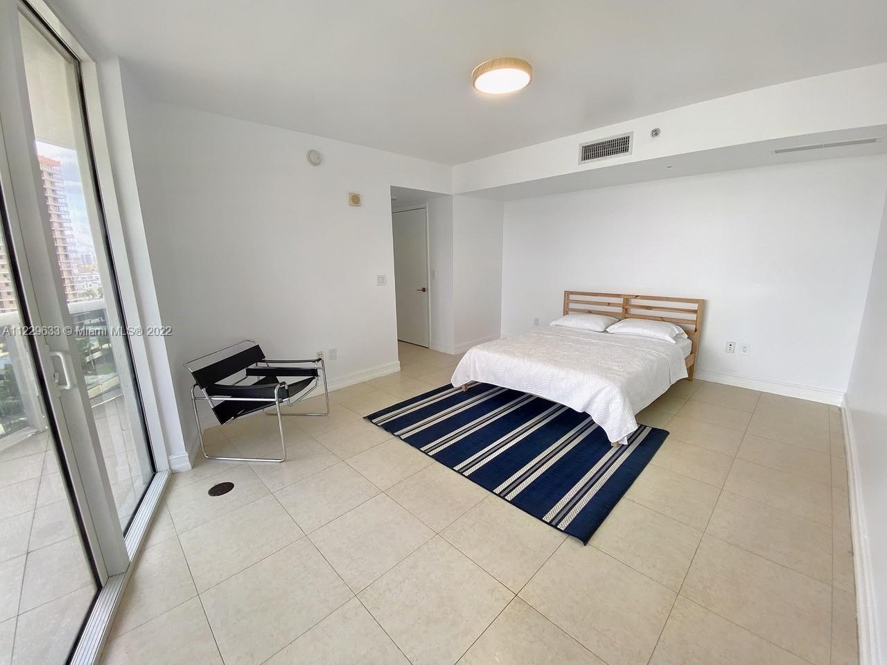 OCEAN FOUR CONDO - Residential Lease