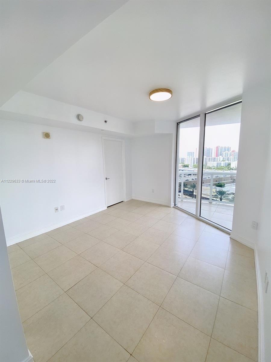 OCEAN FOUR CONDO - Residential Lease