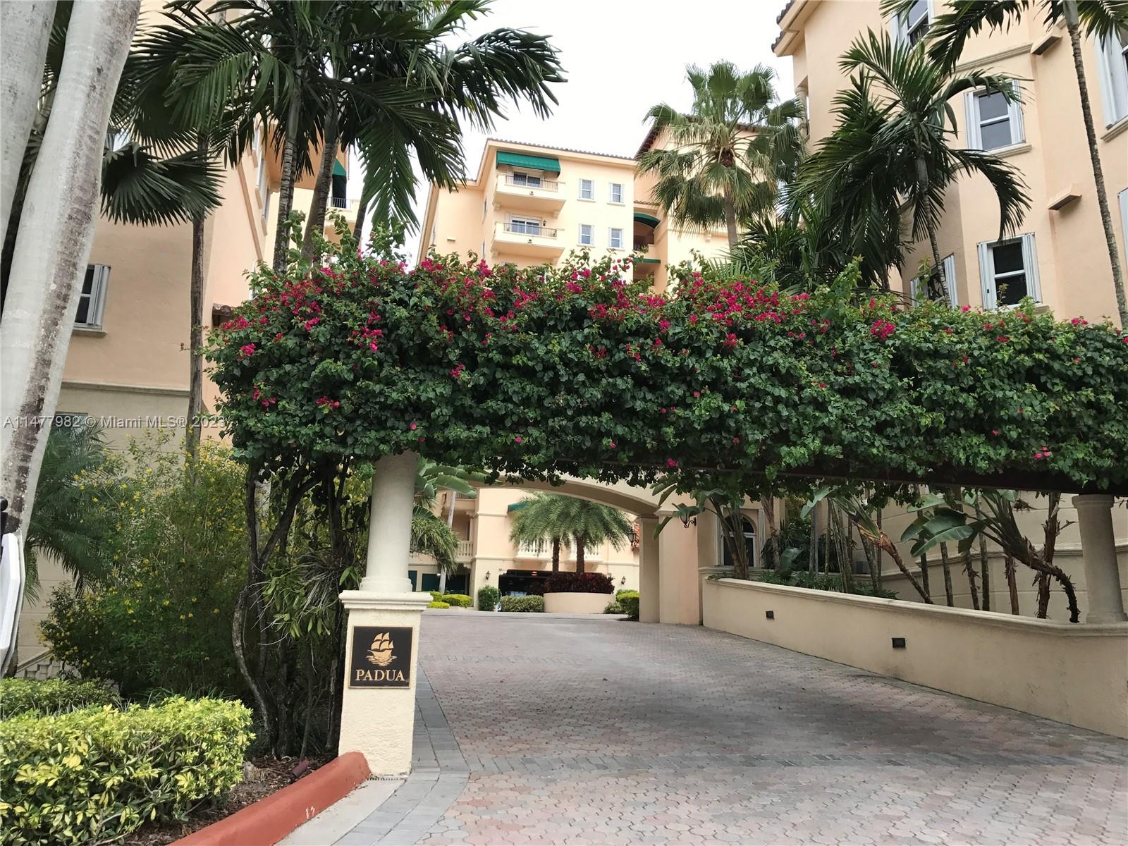 DEERING BAY CONDO II - Residential
