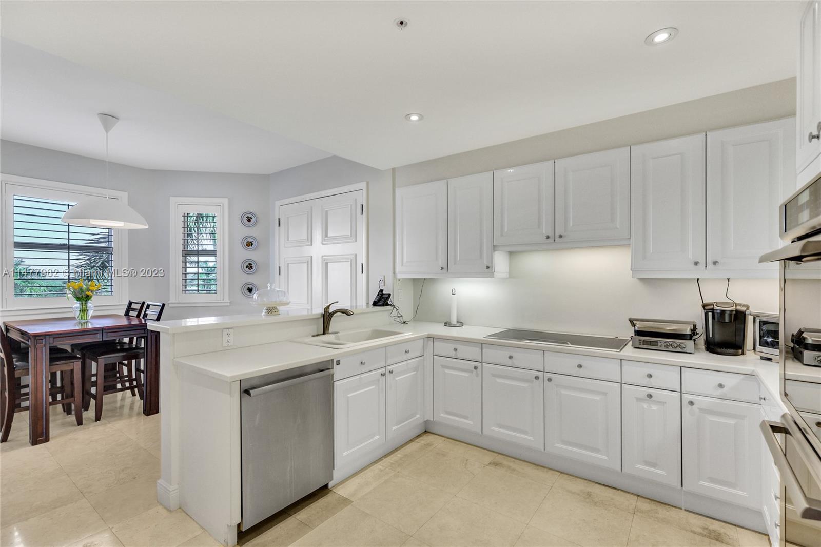DEERING BAY CONDO II - Residential