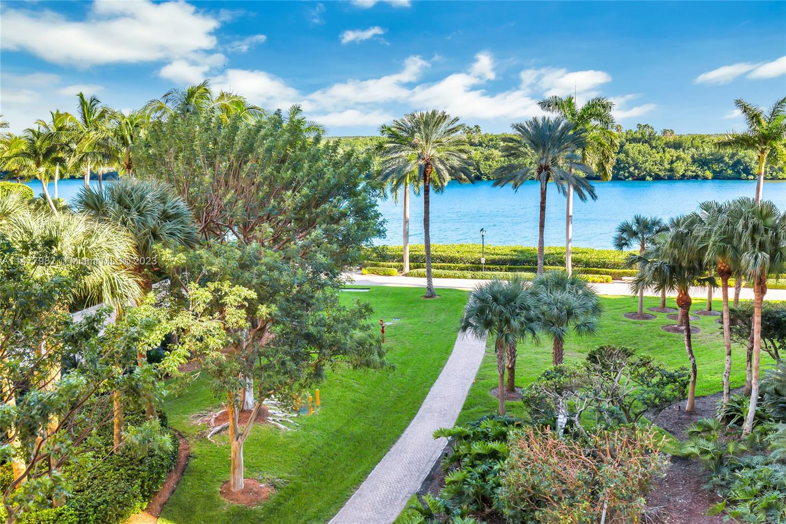 DEERING BAY CONDO II - Residential