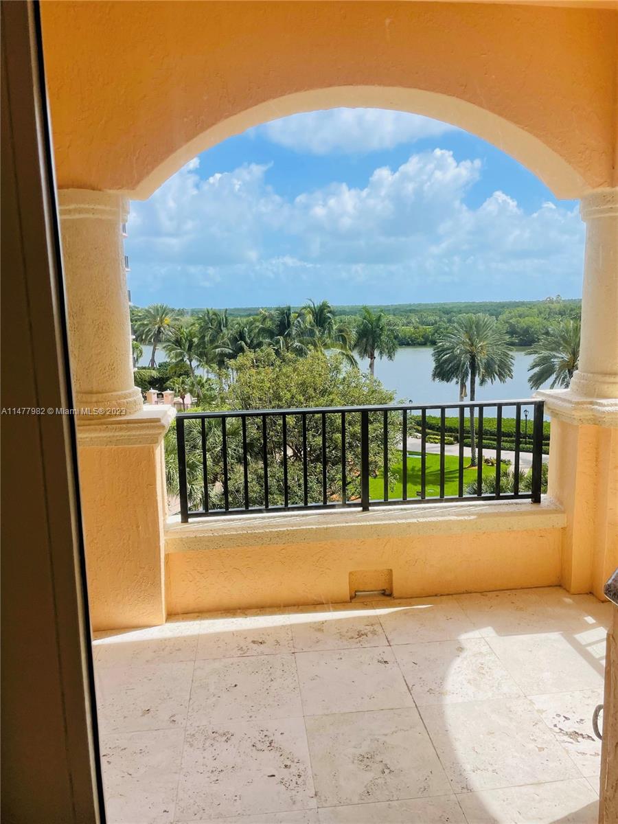 DEERING BAY CONDO II - Residential
