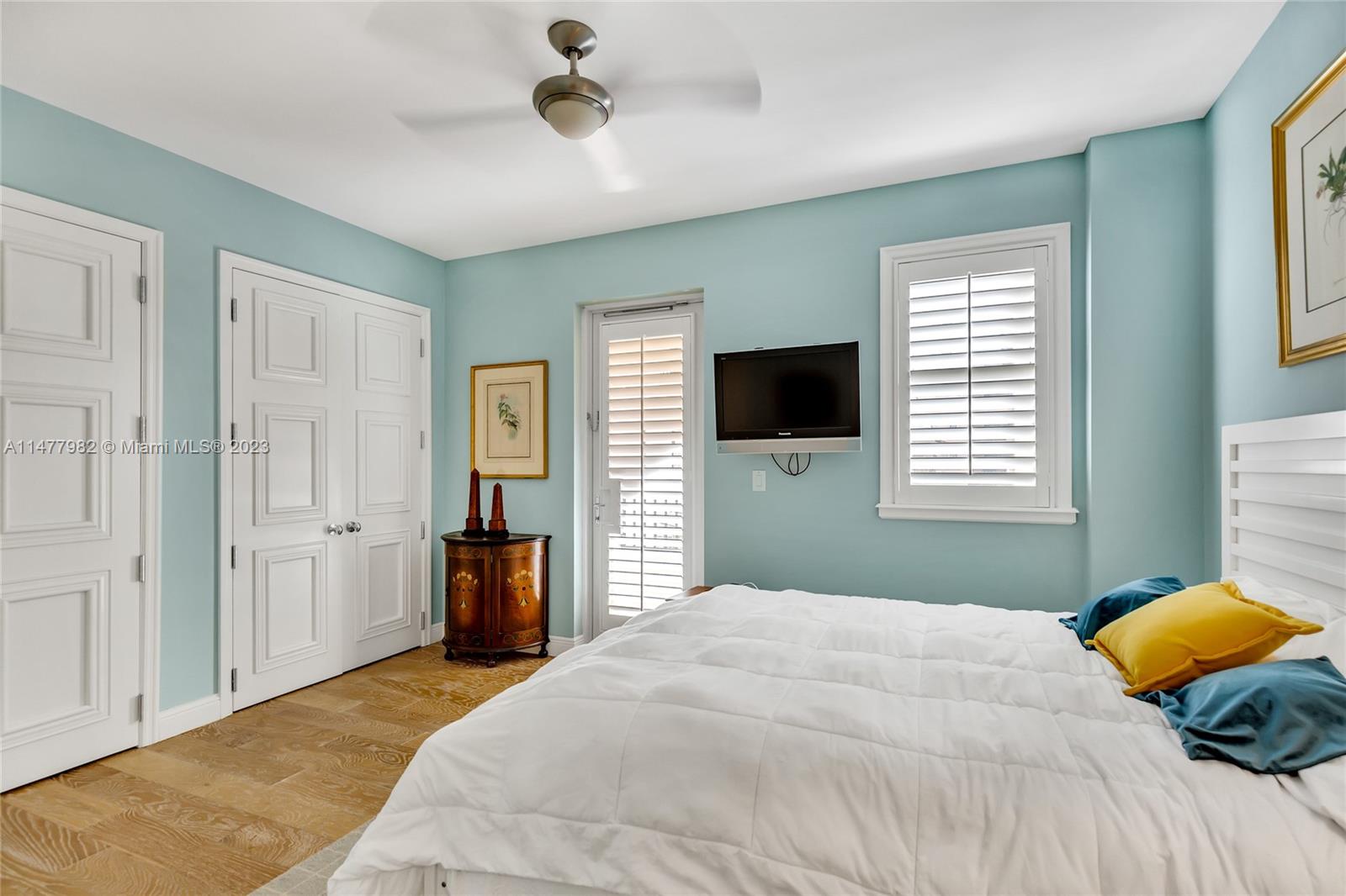 DEERING BAY CONDO II - Residential