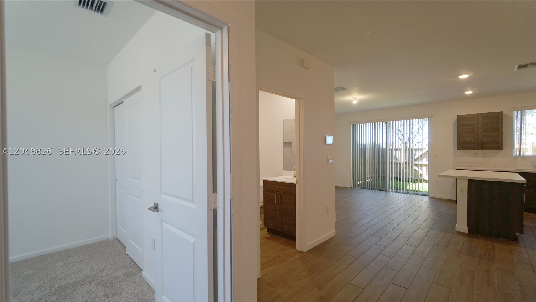 TOWNS AT SEASCAPE - Residential Lease