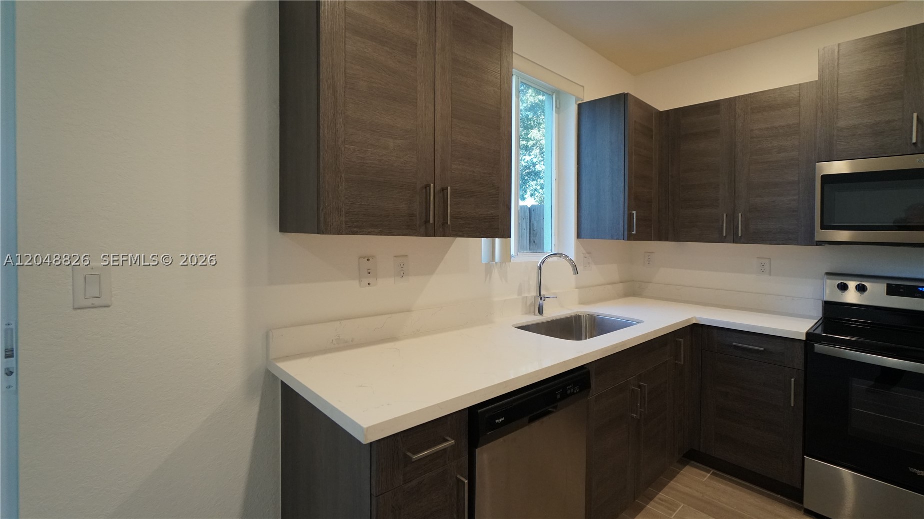 TOWNS AT SEASCAPE - Residential Lease
