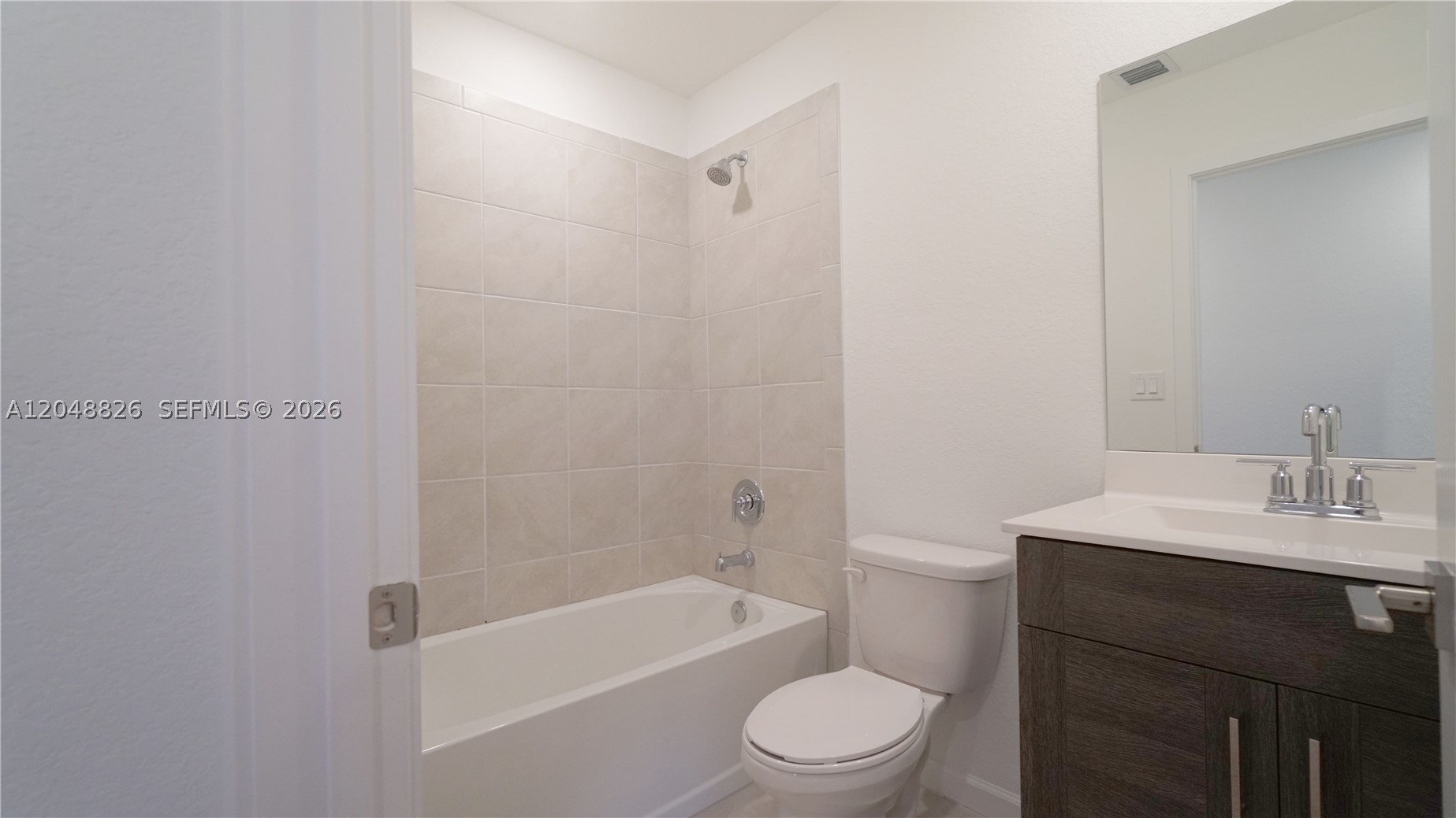 TOWNS AT SEASCAPE - Residential Lease
