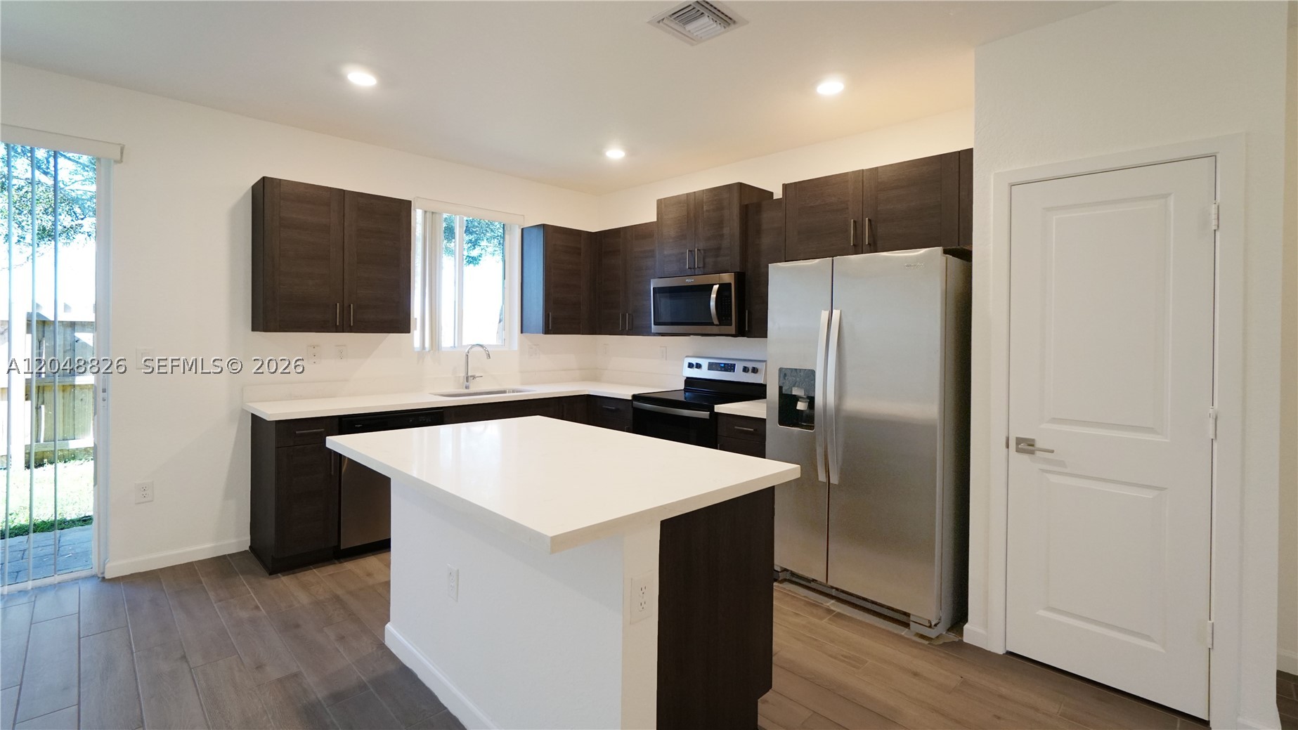TOWNS AT SEASCAPE - Residential Lease