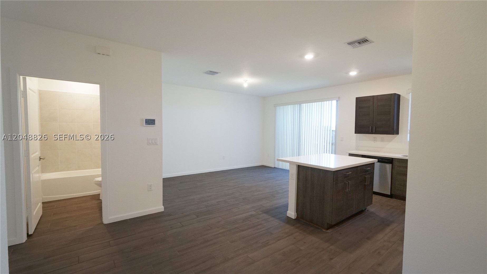 TOWNS AT SEASCAPE - Residential Lease