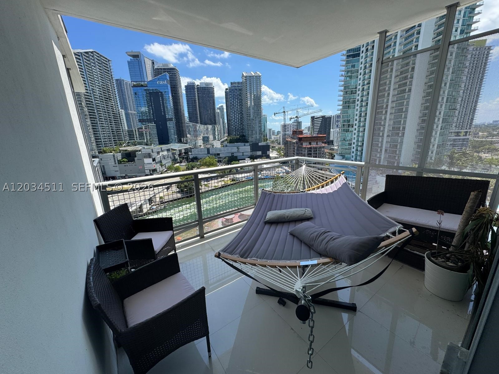 WIND CONDO - Residential Lease