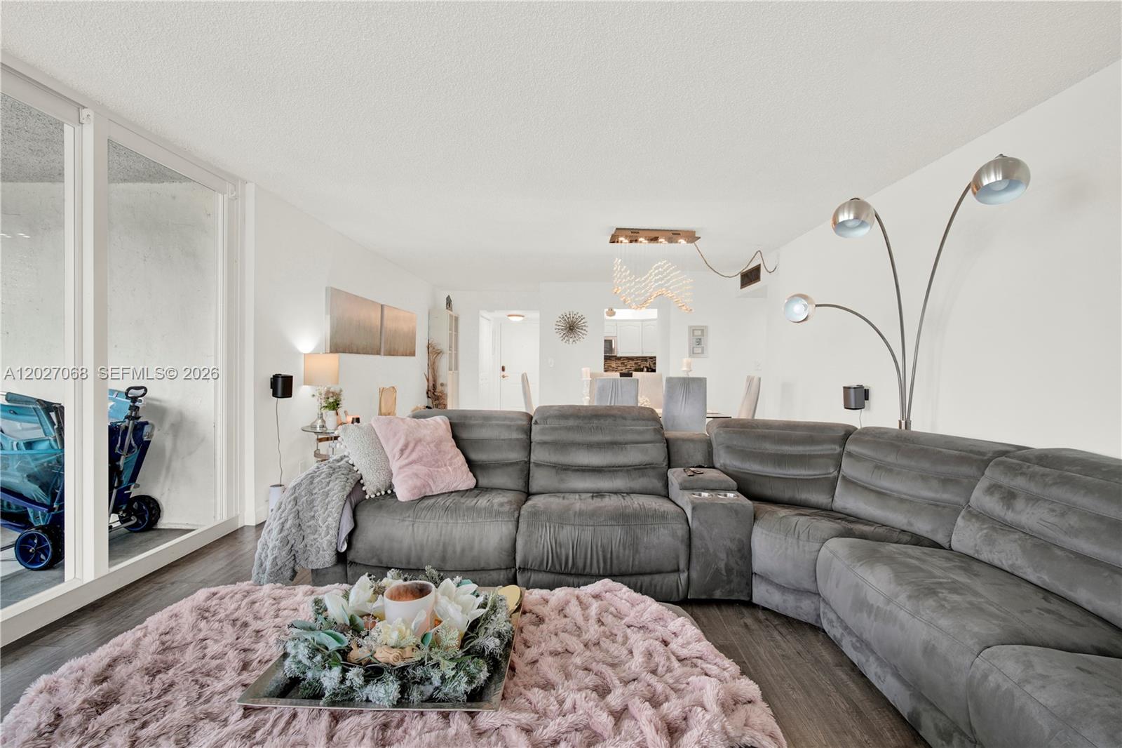 ARLEN HOUSE EAST CONDO - Residential