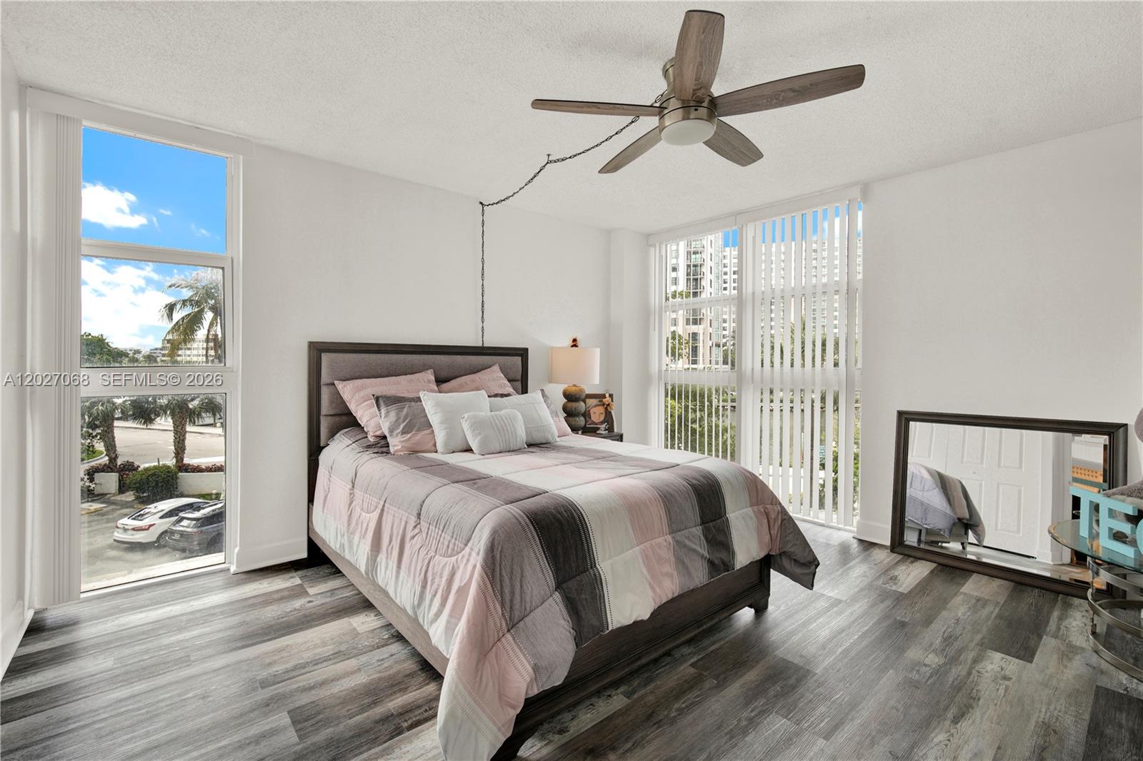 ARLEN HOUSE EAST CONDO - Residential