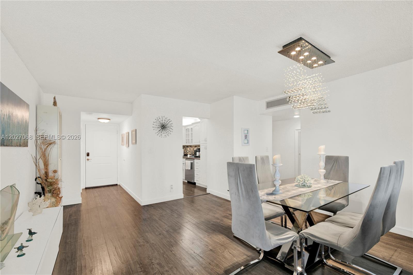 ARLEN HOUSE EAST CONDO - Residential