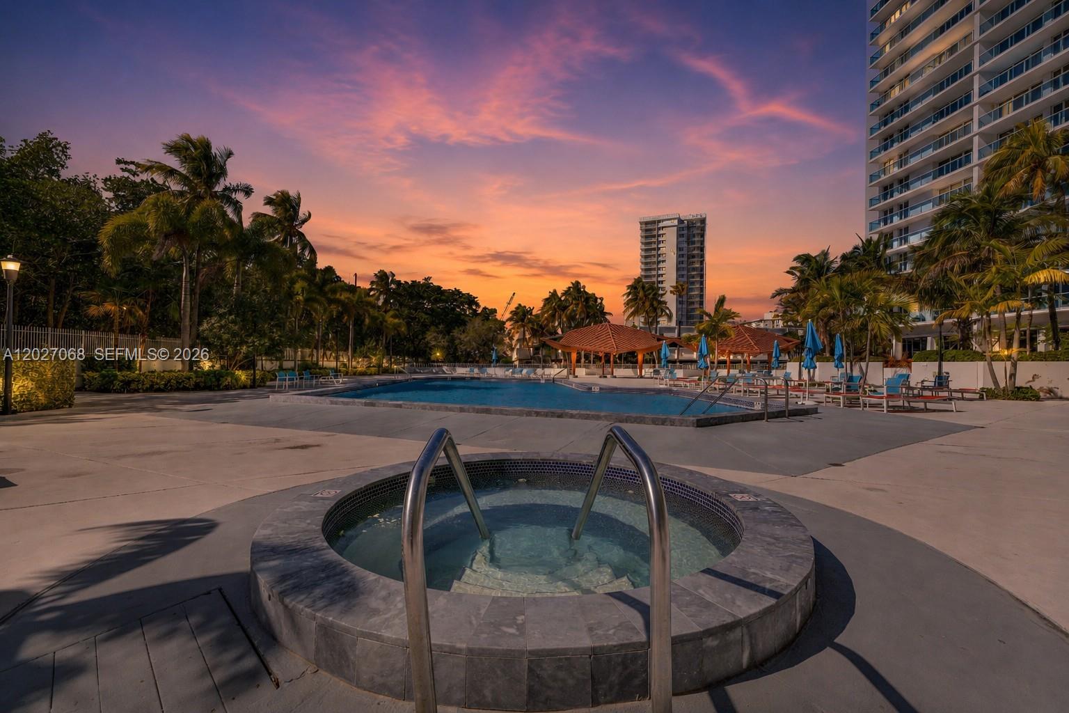 ARLEN HOUSE EAST CONDO - Residential