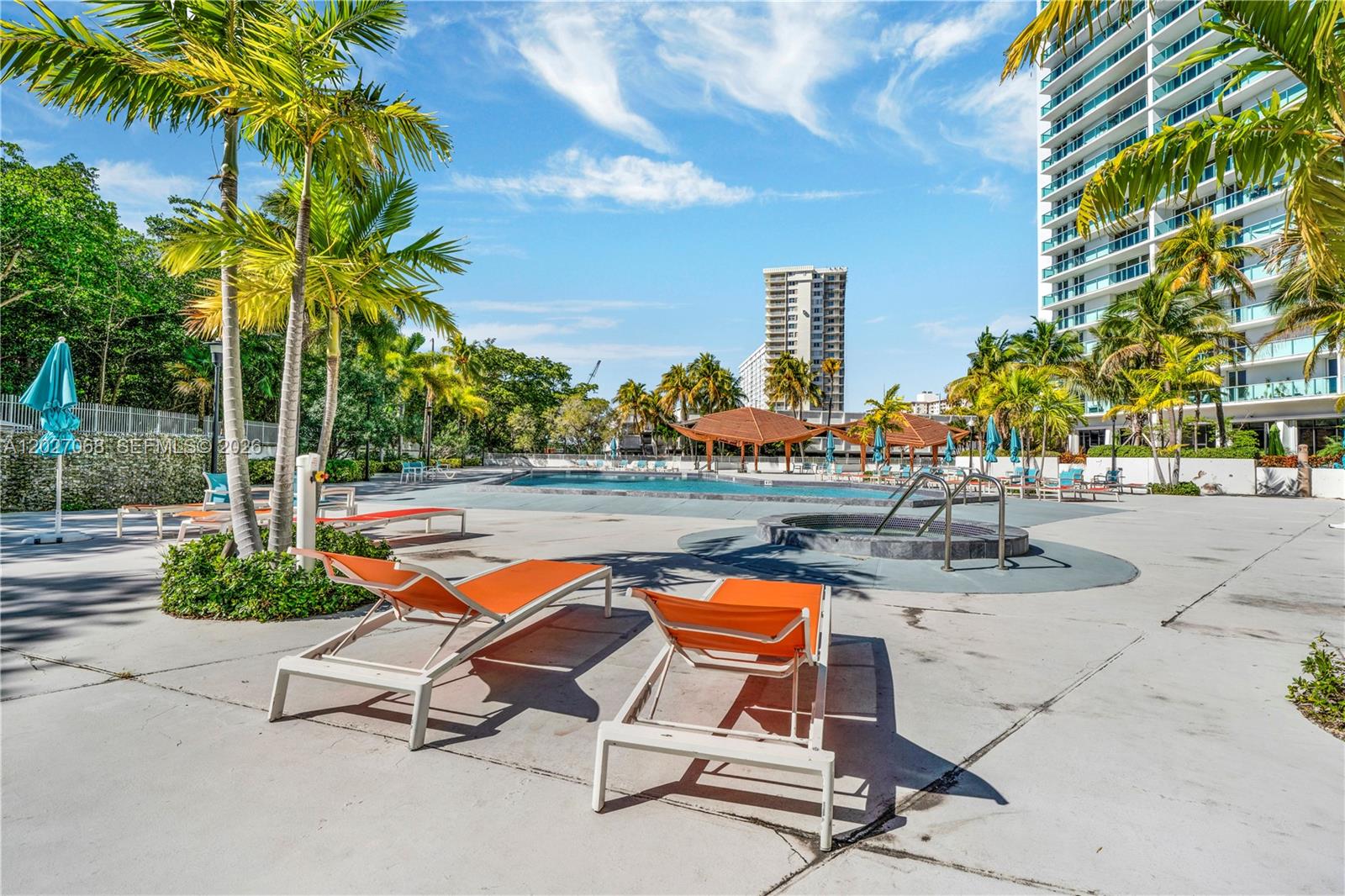 ARLEN HOUSE EAST CONDO - Residential