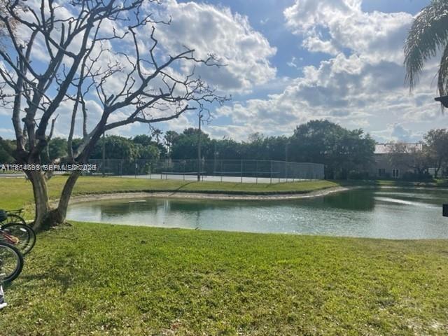 Great opportunity for investors!!Good tenant in place until April 2027. Isles at Lago Mar is a beautiful complex with great amenities (gym, tennis courts, 2 pools, child play area). Very convenient location close to sawgrass mall, restaurants and main highways.