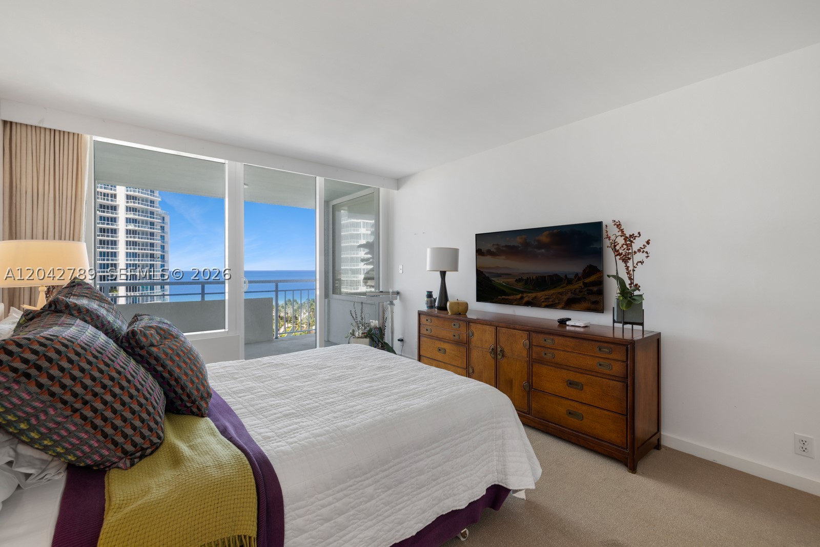 SOUTH POINTE TOWERS CONDO - Residential
