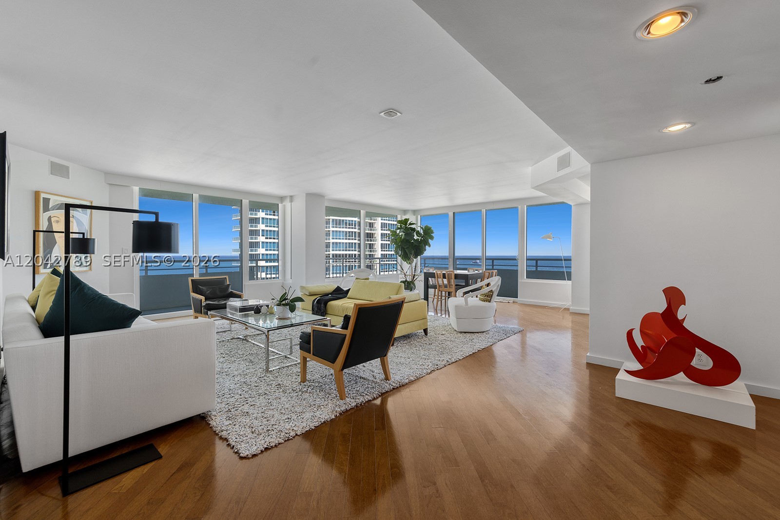 SOUTH POINTE TOWERS CONDO - Residential