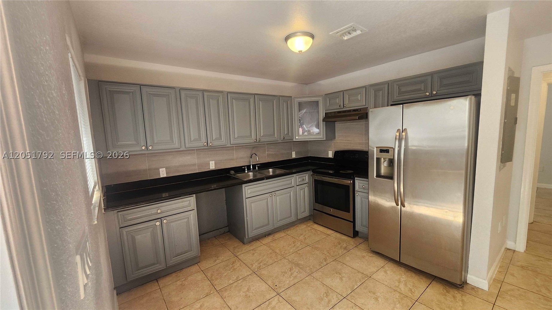 LEE LAYNE VILLAS - Residential Lease