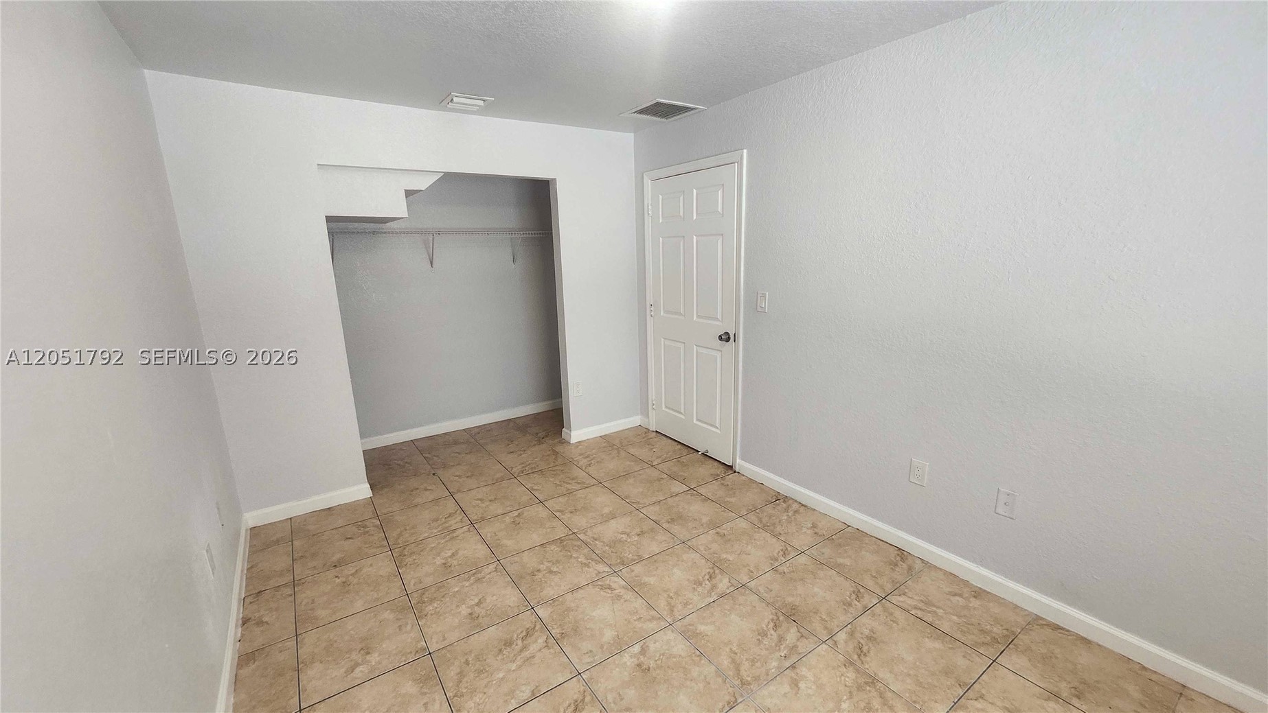 LEE LAYNE VILLAS - Residential Lease