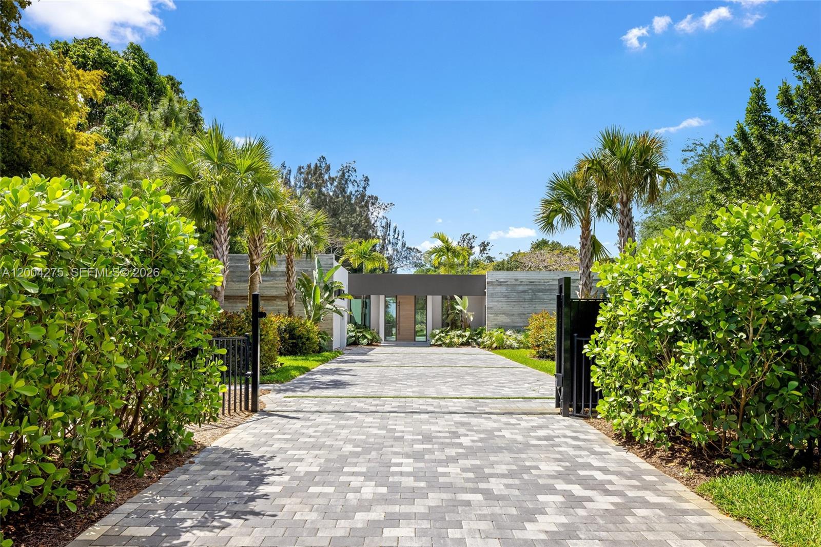PLANTATION - Residential