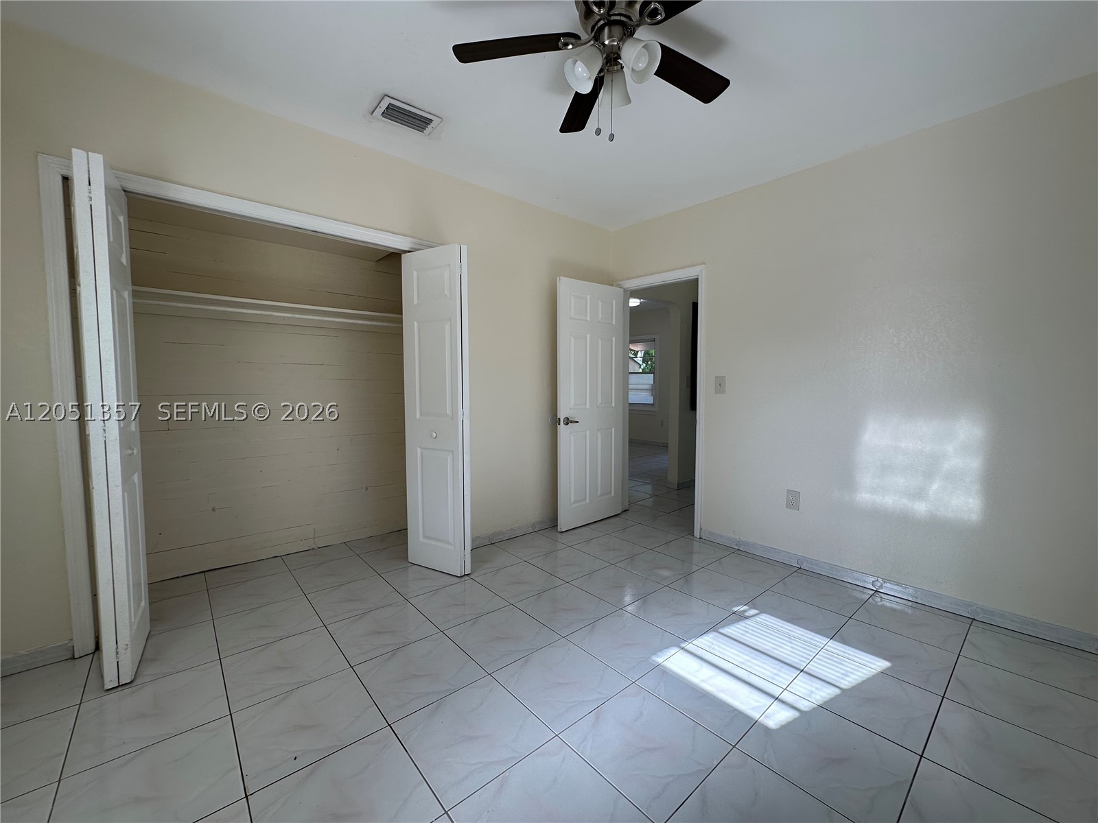1ST ADDN TO RIVERSIDE FAR - Residential Lease