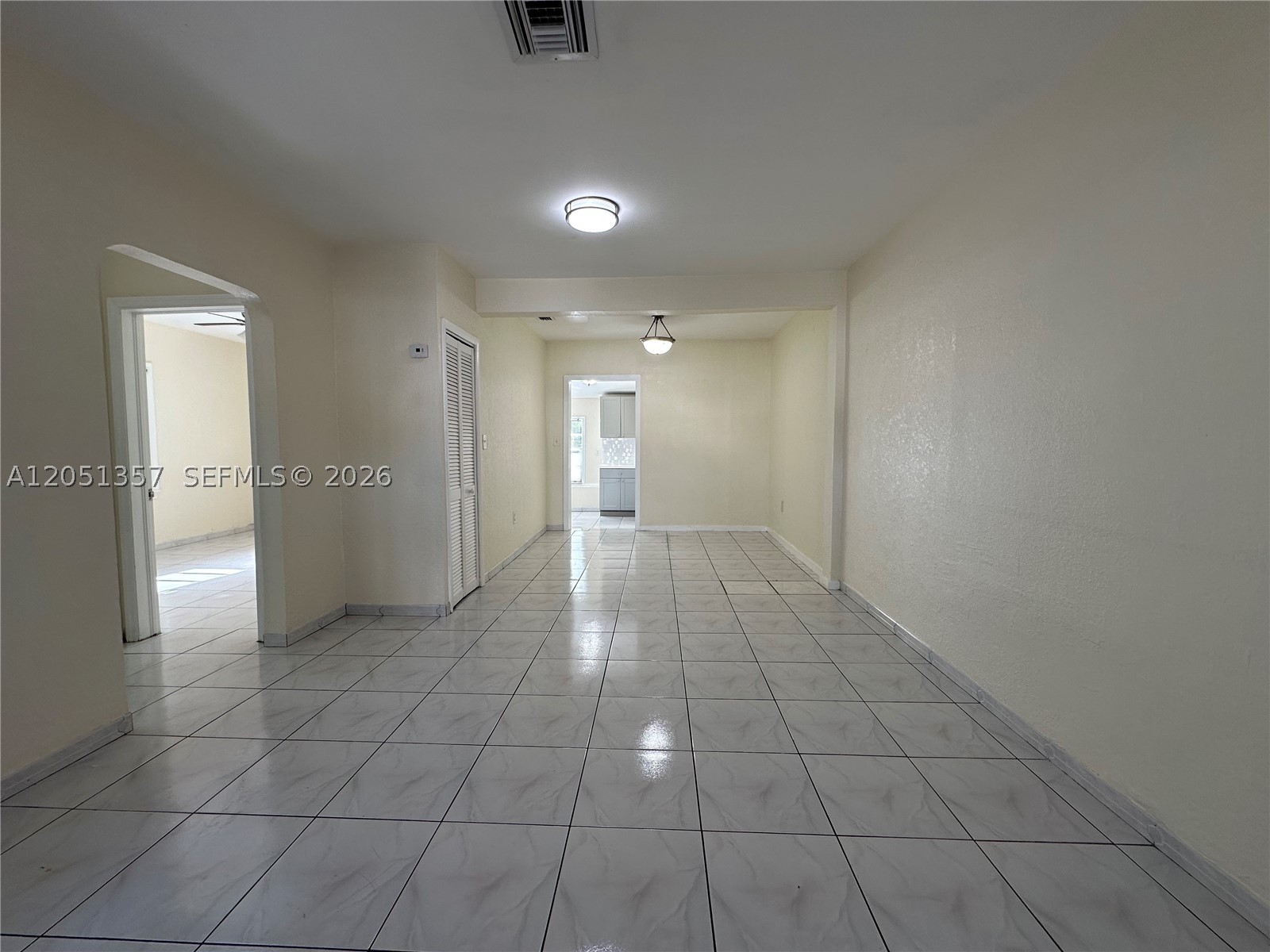 1ST ADDN TO RIVERSIDE FAR - Residential Lease