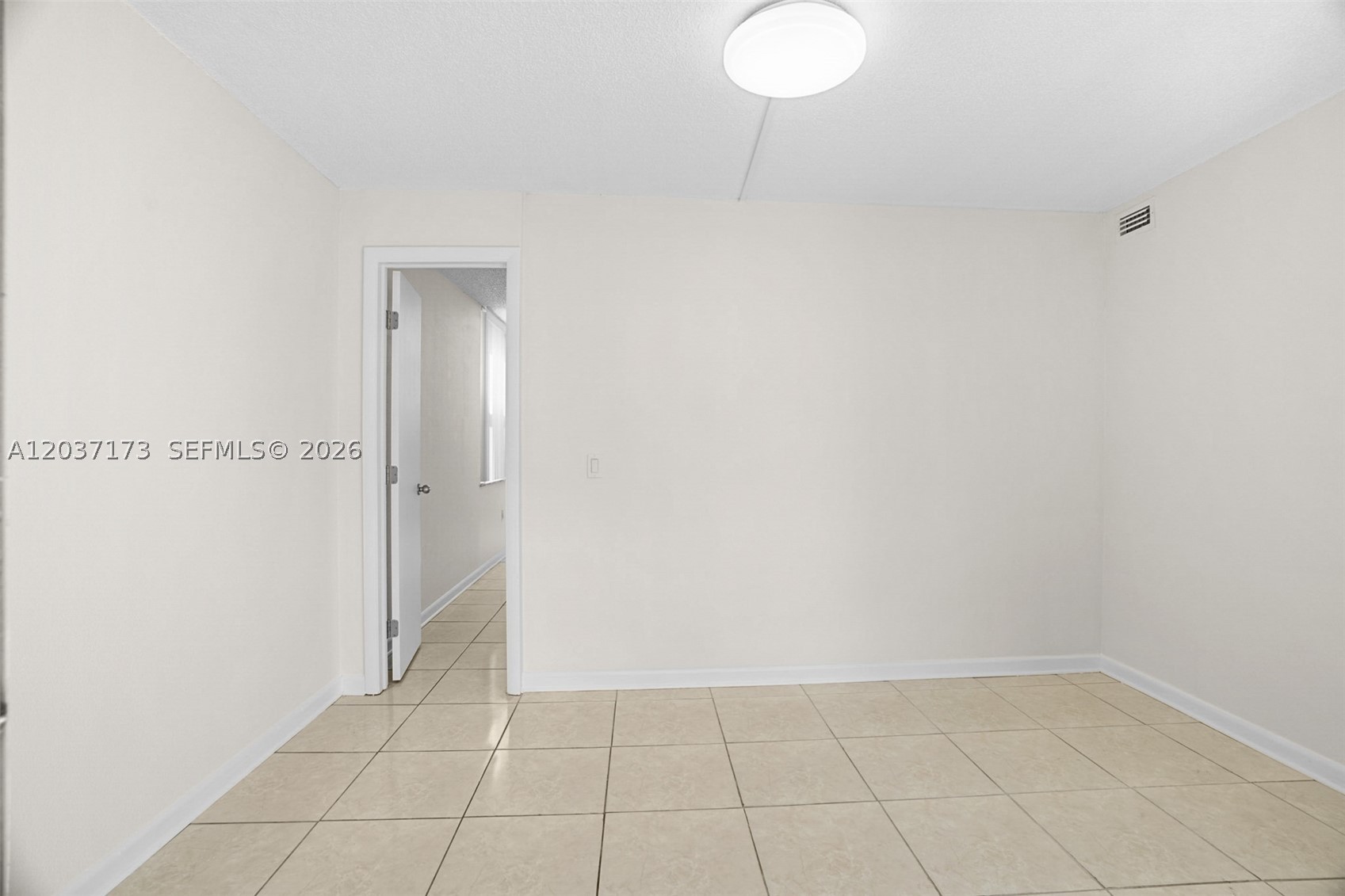 TANGERINE CONDOMINIUM - - Residential