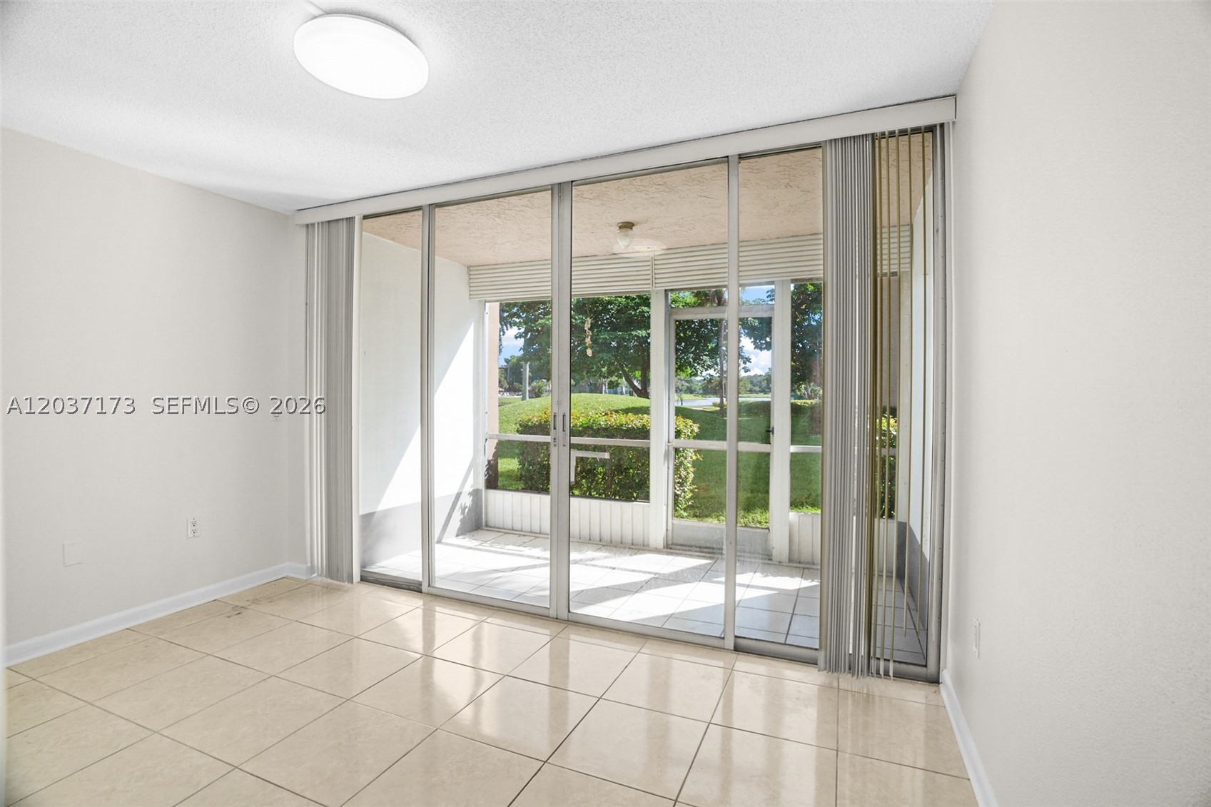 TANGERINE CONDOMINIUM - - Residential