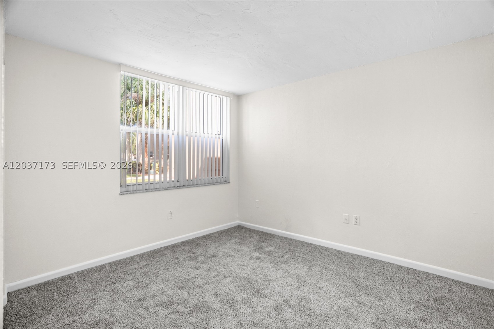 TANGERINE CONDOMINIUM - - Residential