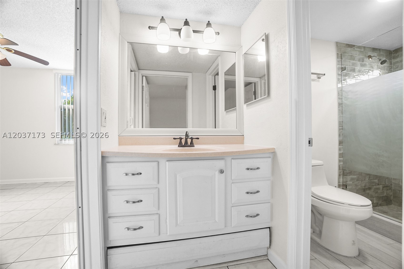 TANGERINE CONDOMINIUM - - Residential