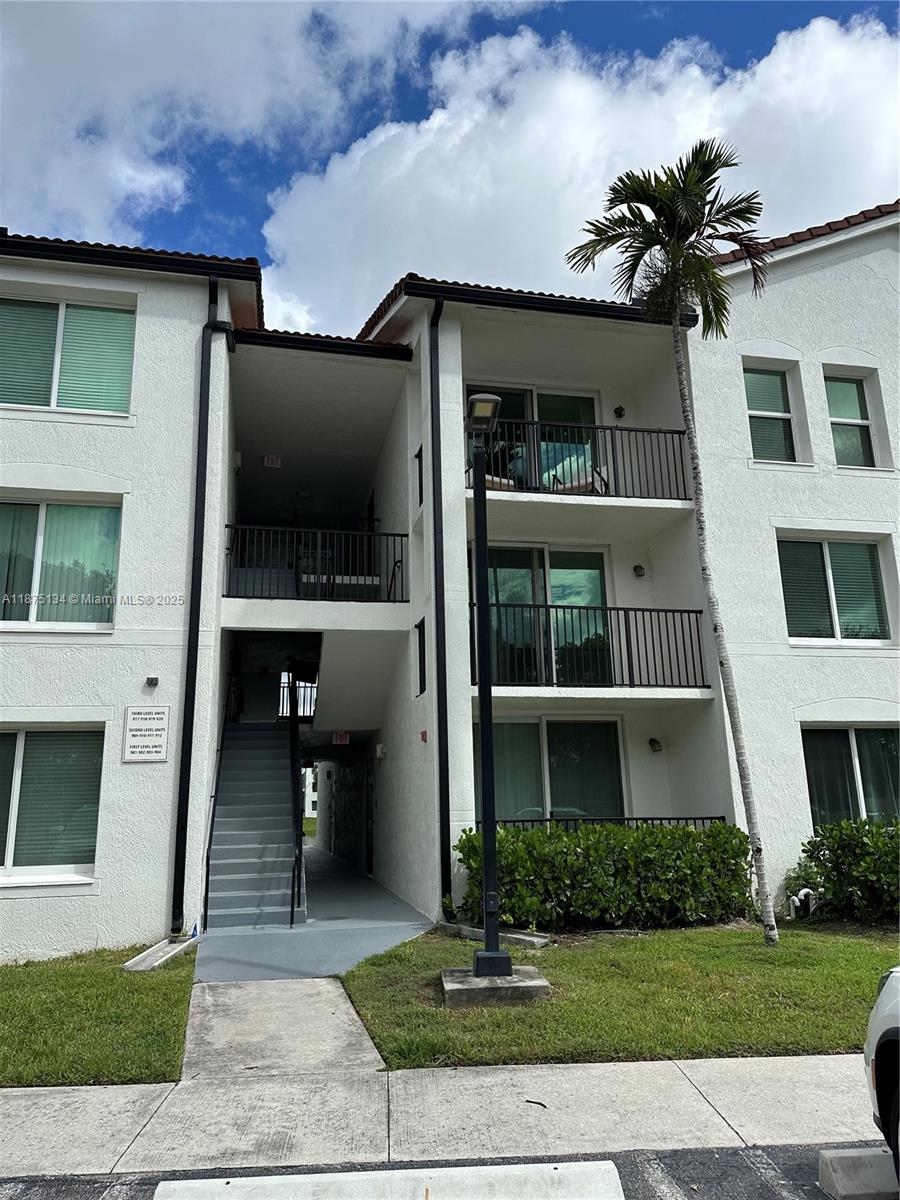VILLA DEL SOL CONDO - Residential Lease