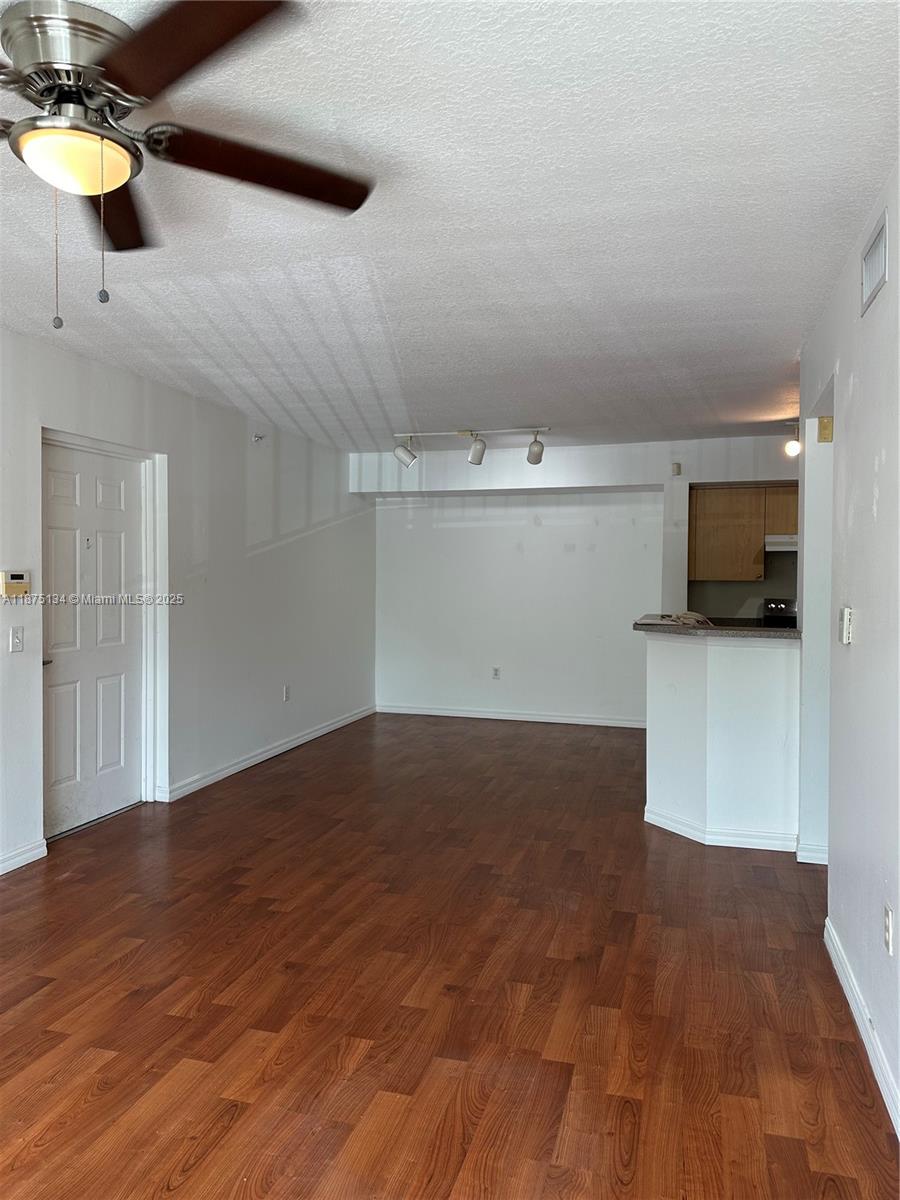 VILLA DEL SOL CONDO - Residential Lease
