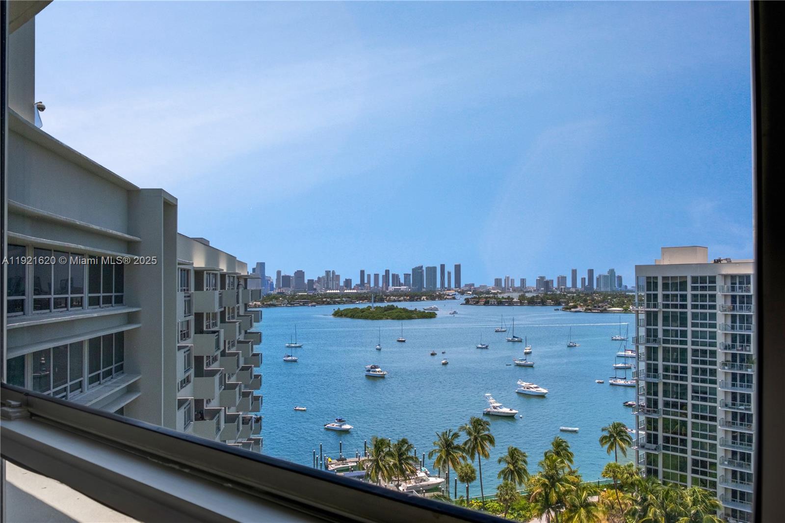 FLAMINGO SOUTH BEACH I CO - Residential