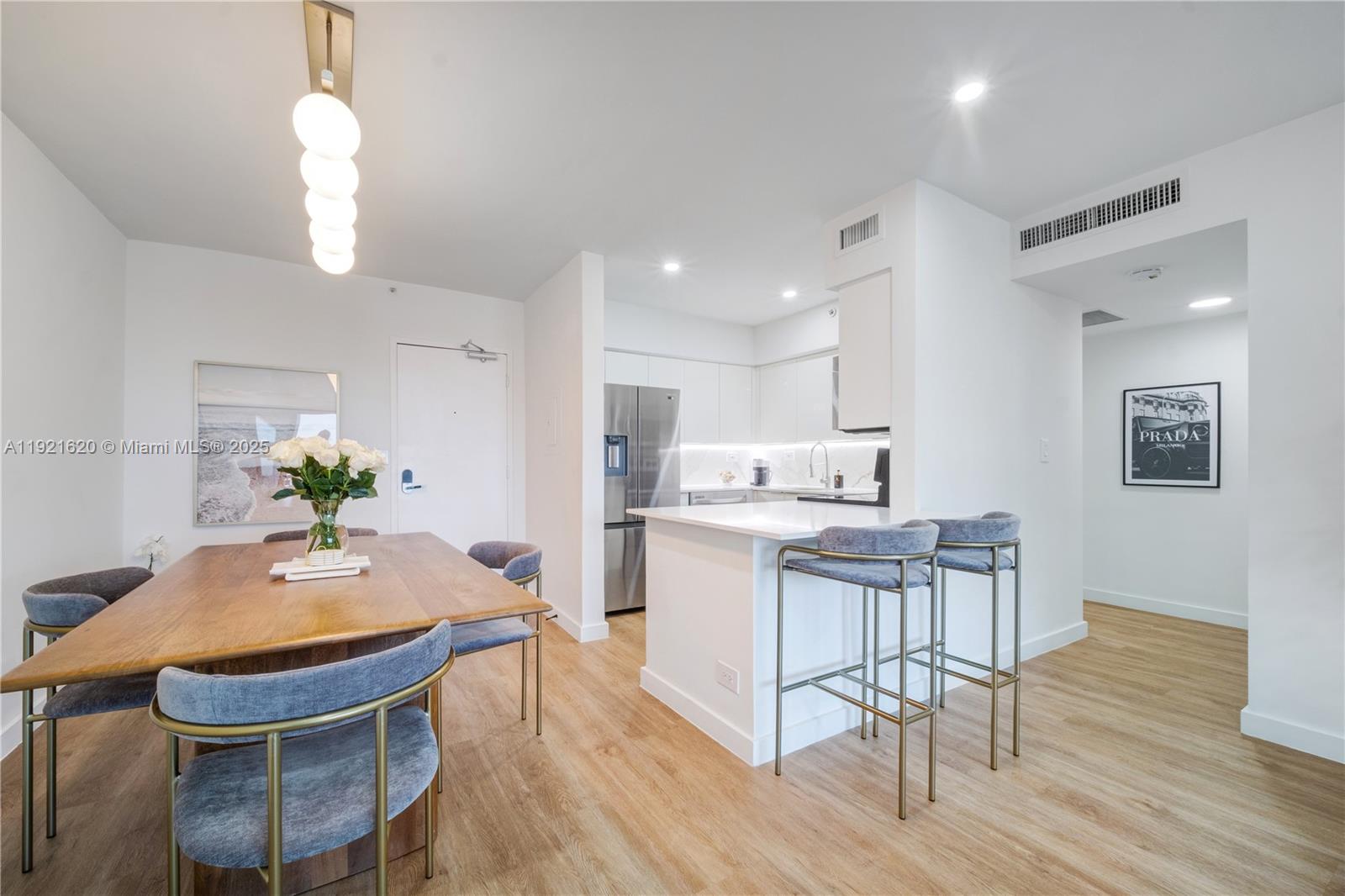 FLAMINGO SOUTH BEACH I CO - Residential