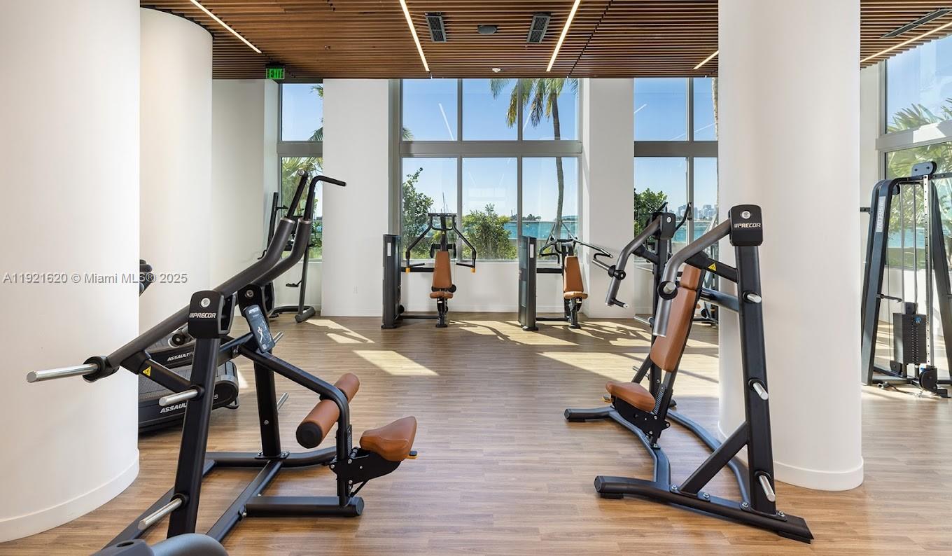 FLAMINGO SOUTH BEACH I CO - Residential