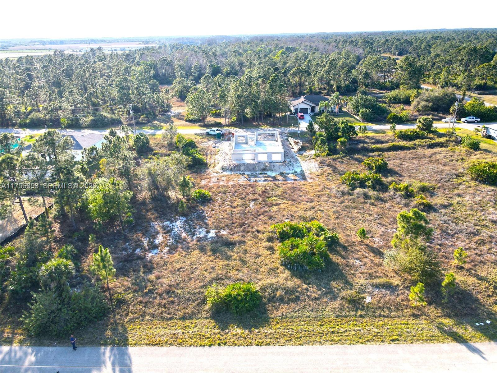 Excellent opportunity in an area with new construction homes being built. Just a short drive to Fort Myers and Punta Gorda airports, two spring training facilities and beaches!