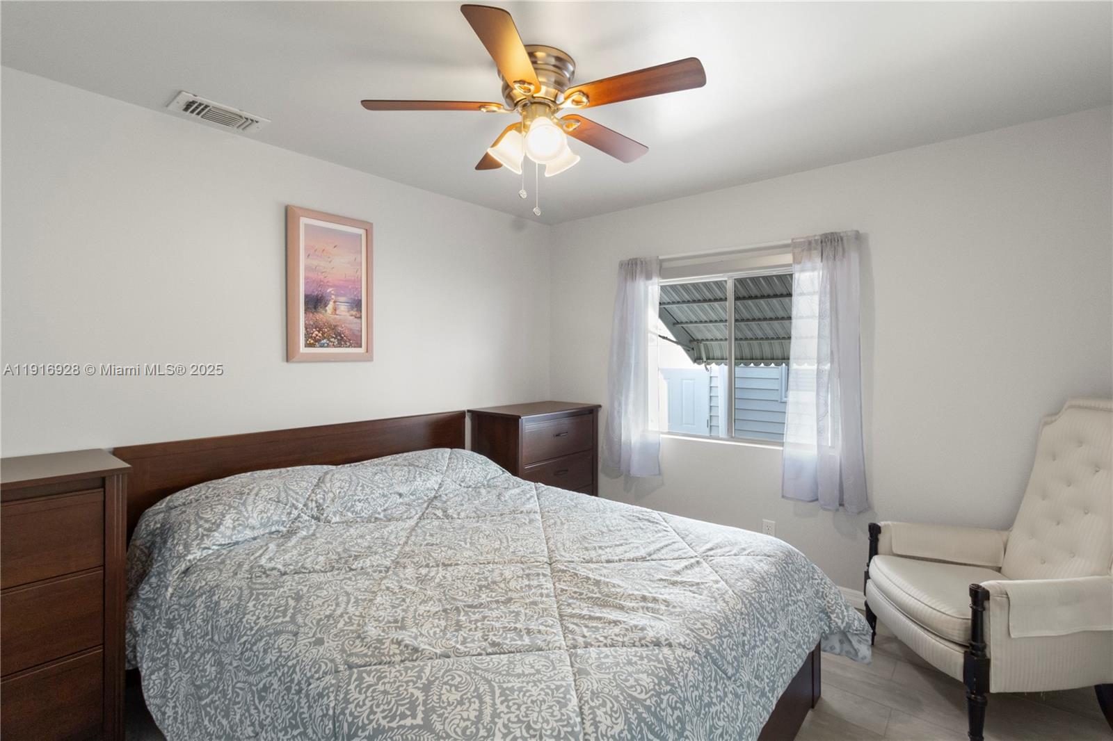 HIGHLAND MEADOWS ESTATES - Residential