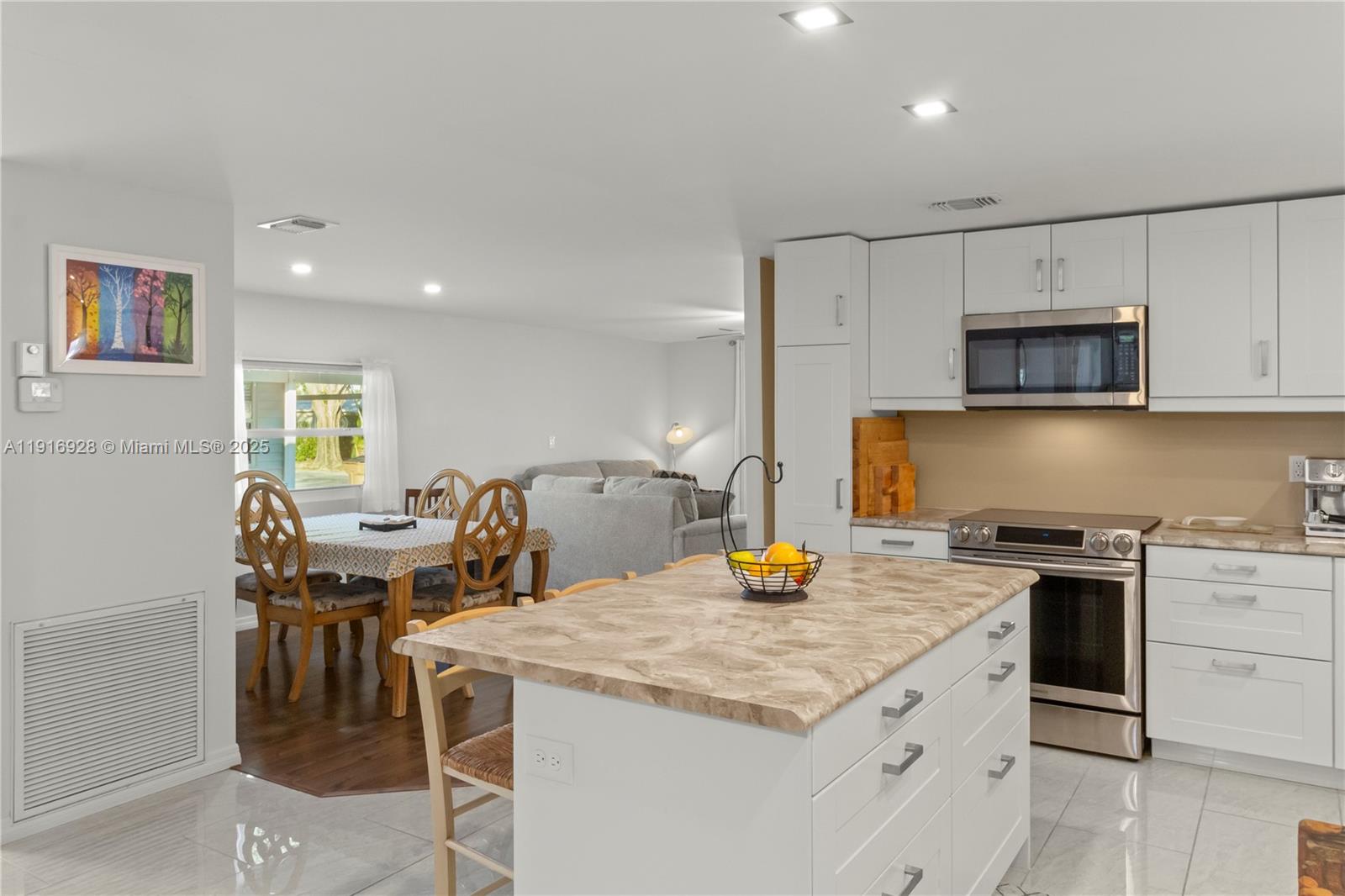 HIGHLAND MEADOWS ESTATES - Residential
