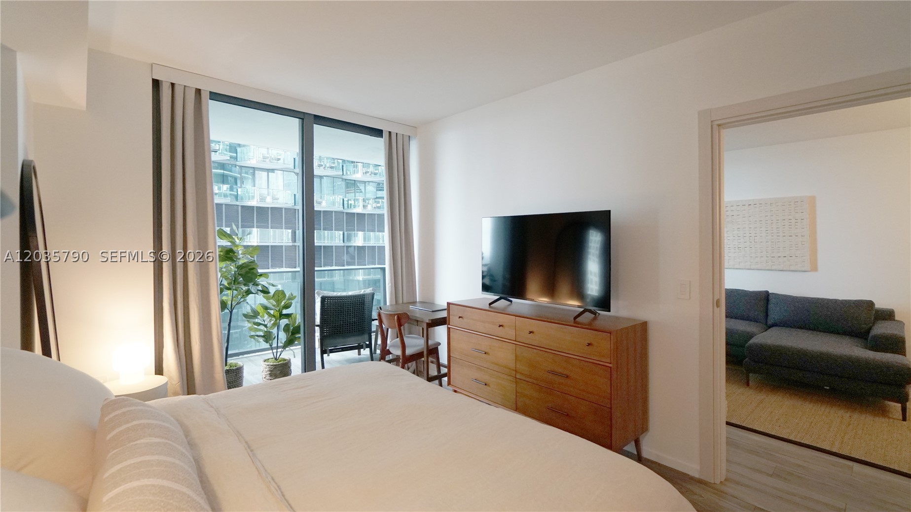 801 SMA RESIDENCES CONDO - Residential Lease