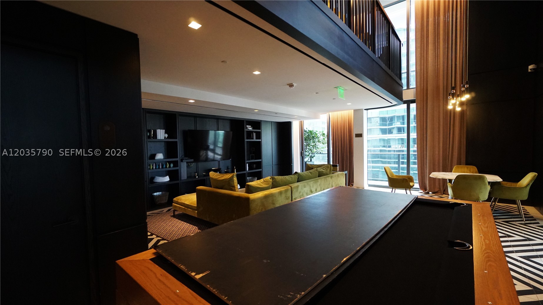 801 SMA RESIDENCES CONDO - Residential Lease