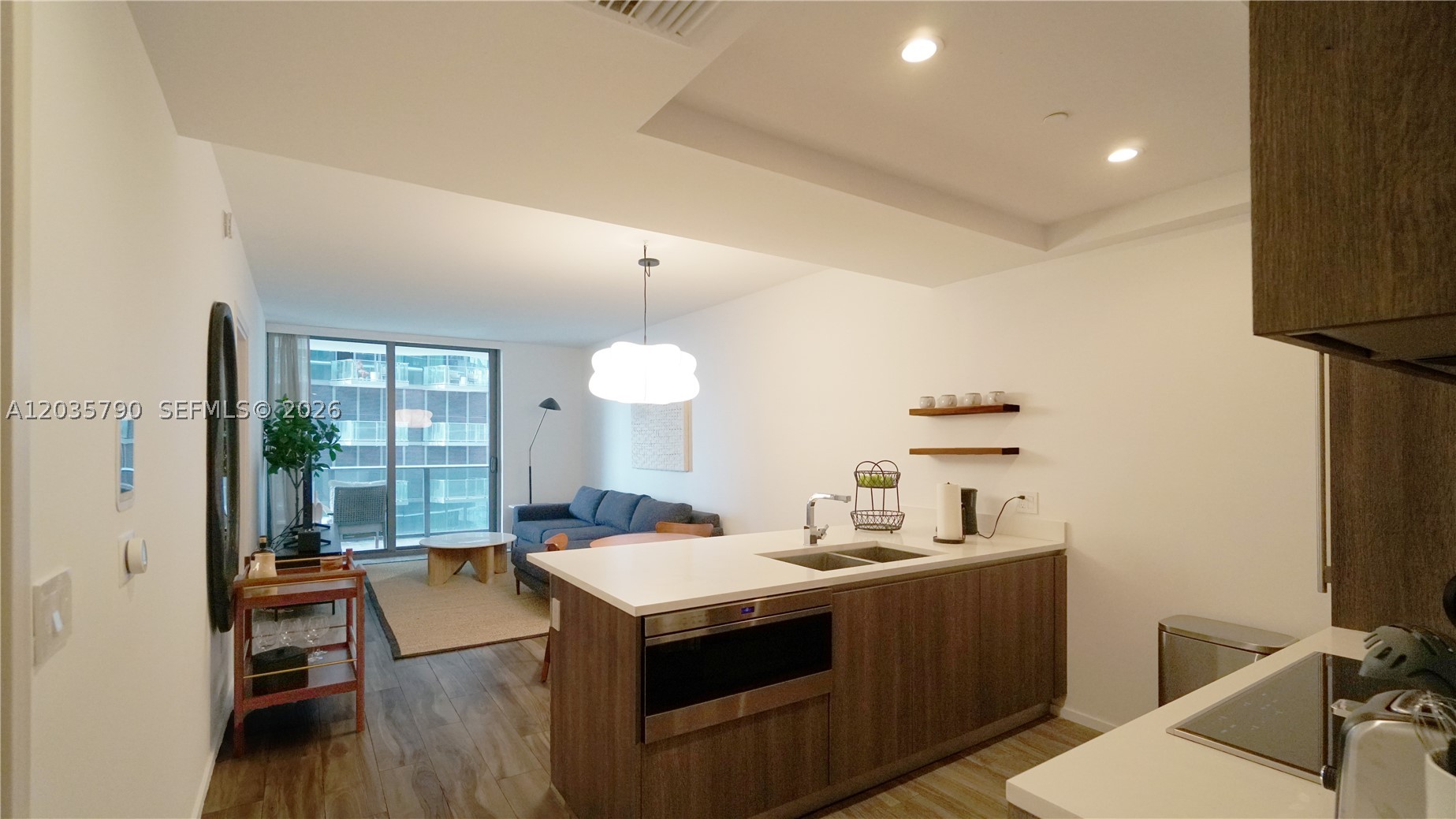 801 SMA RESIDENCES CONDO - Residential Lease