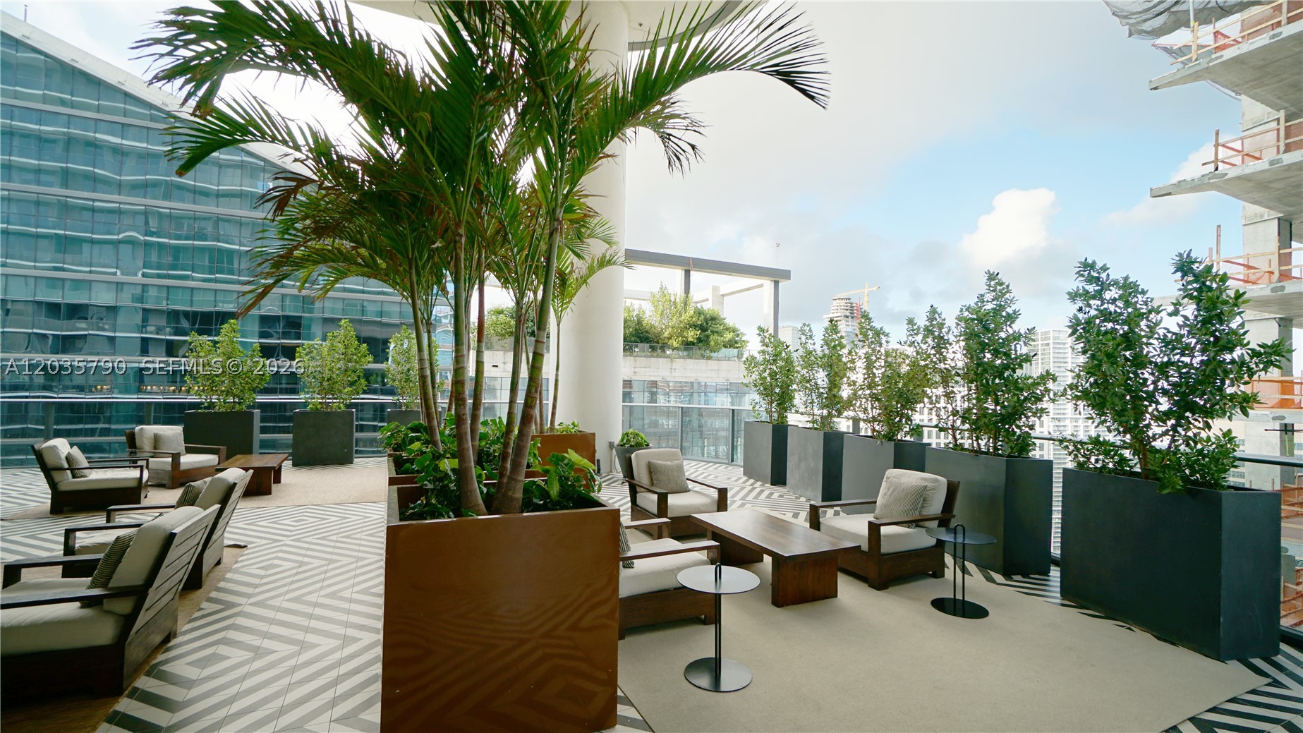 801 SMA RESIDENCES CONDO - Residential Lease
