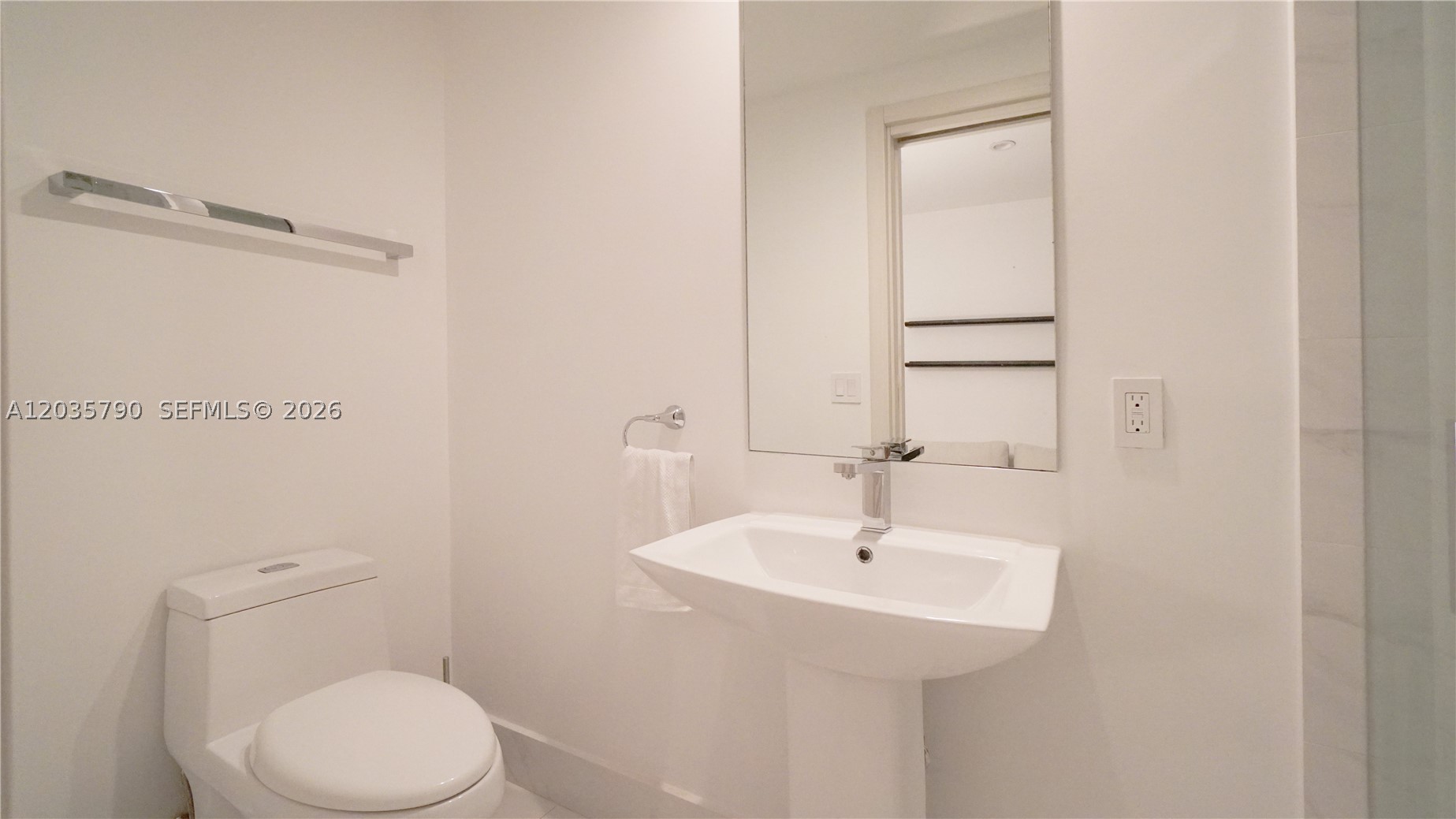801 SMA RESIDENCES CONDO - Residential Lease