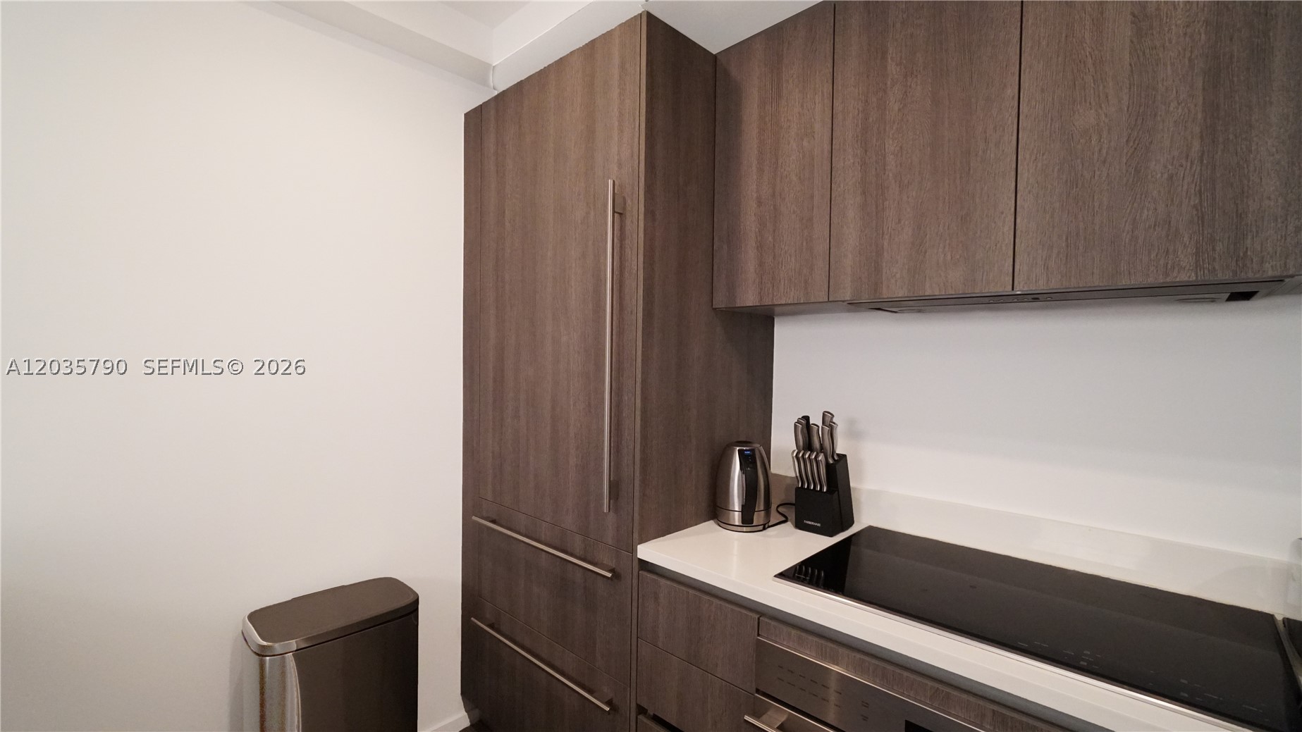 801 SMA RESIDENCES CONDO - Residential Lease