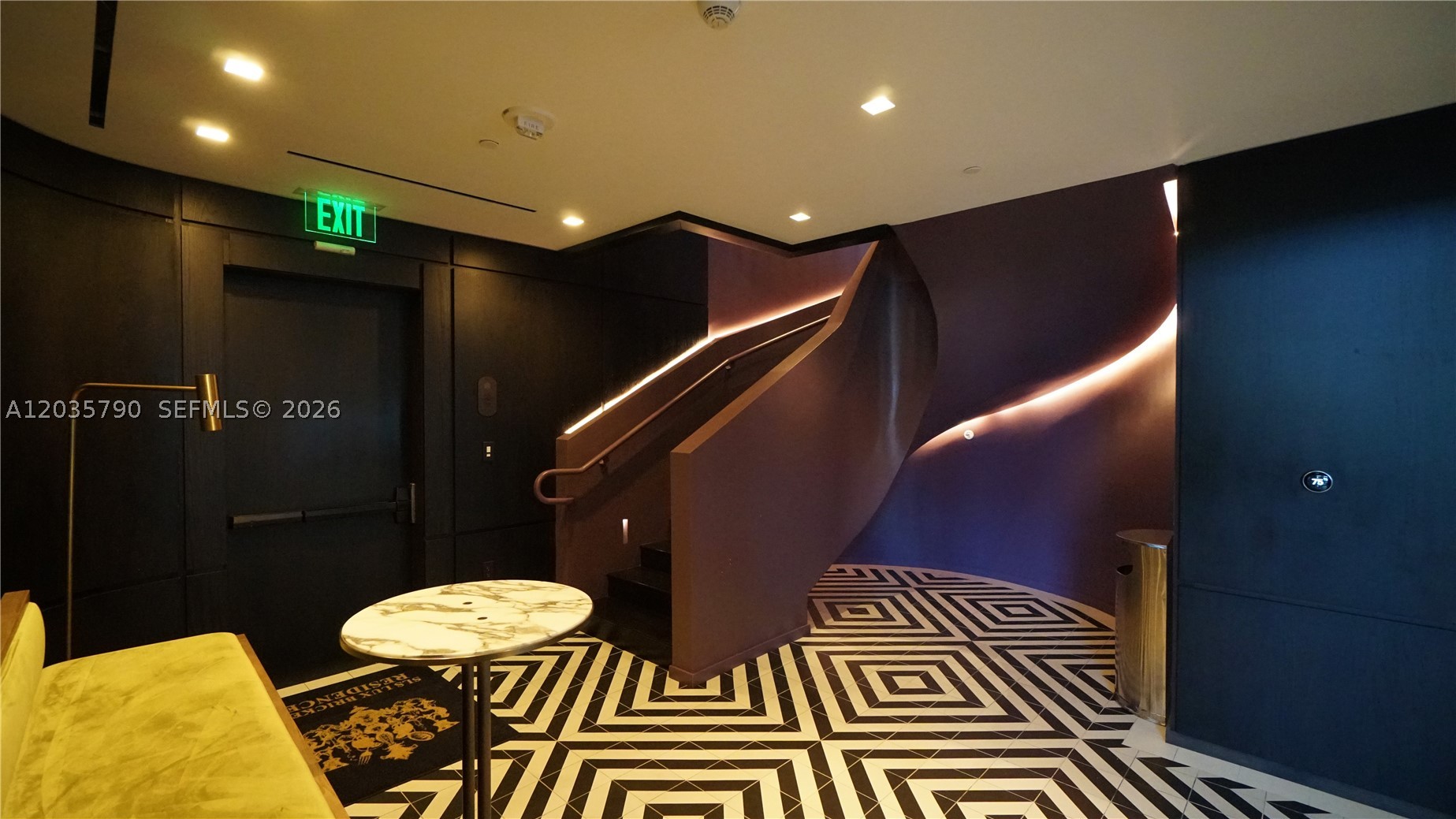 801 SMA RESIDENCES CONDO - Residential Lease