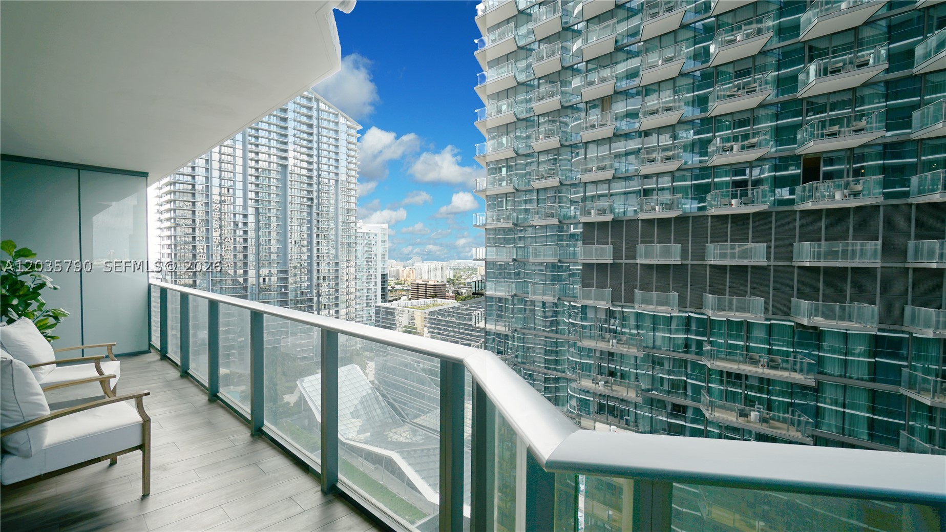 801 SMA RESIDENCES CONDO - Residential Lease