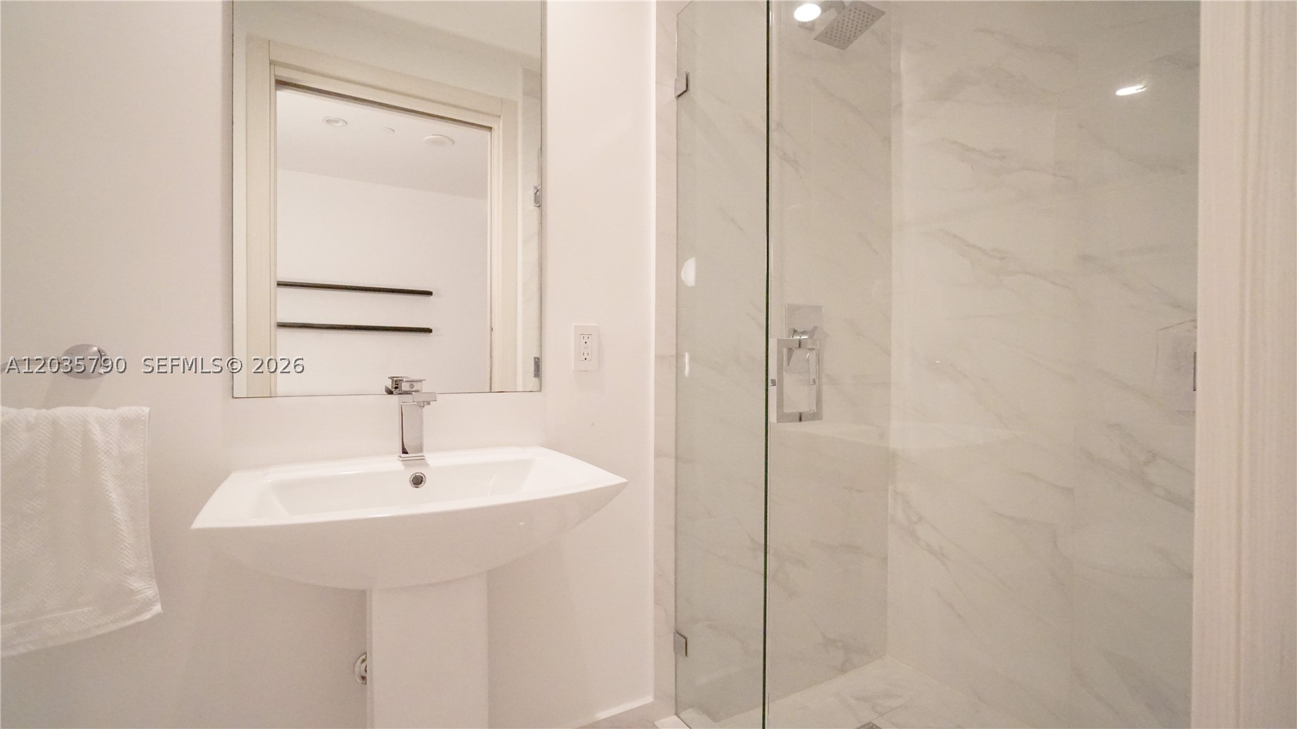 801 SMA RESIDENCES CONDO - Residential Lease