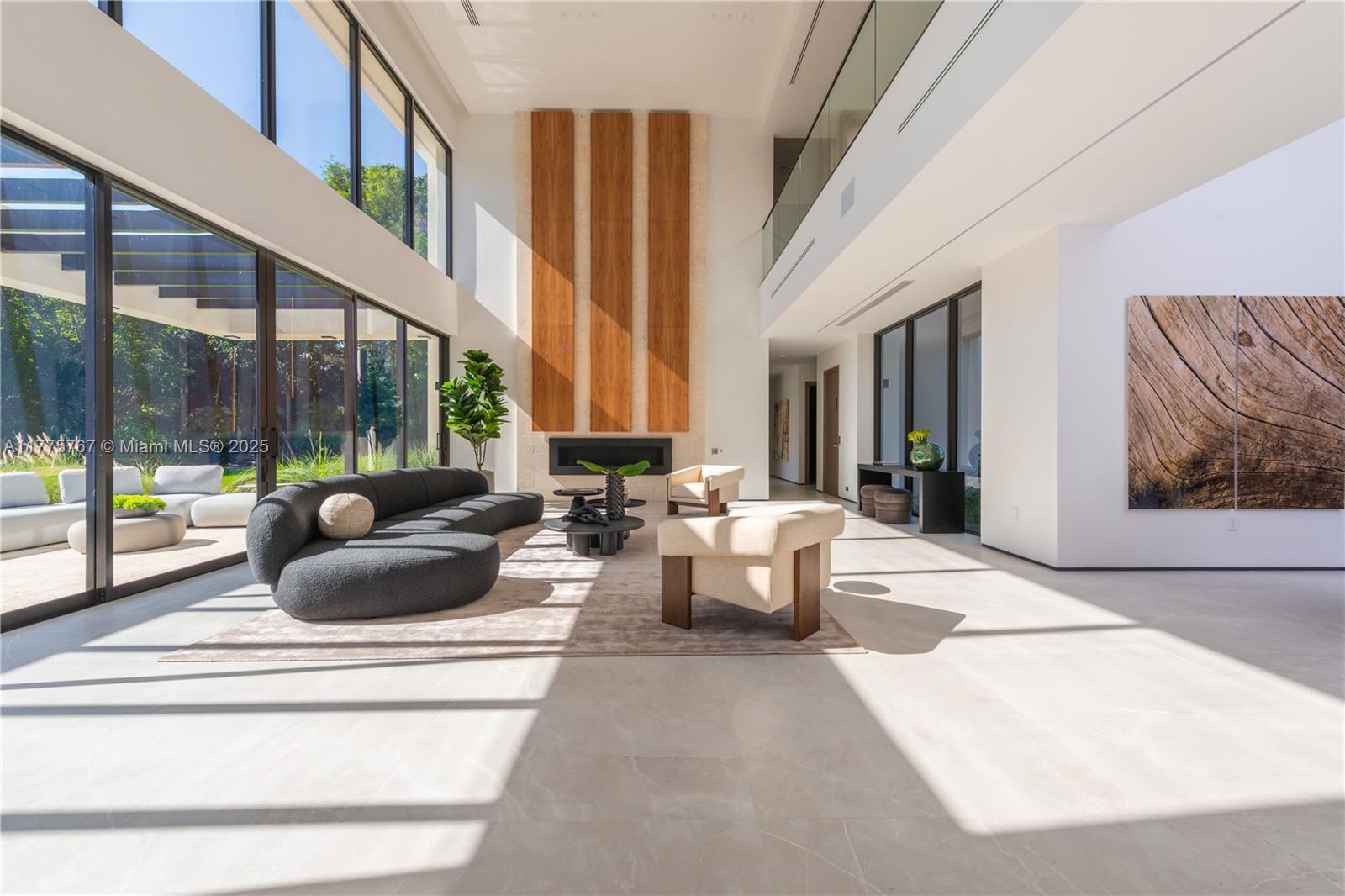 PINE ACRES ESTS - Residential